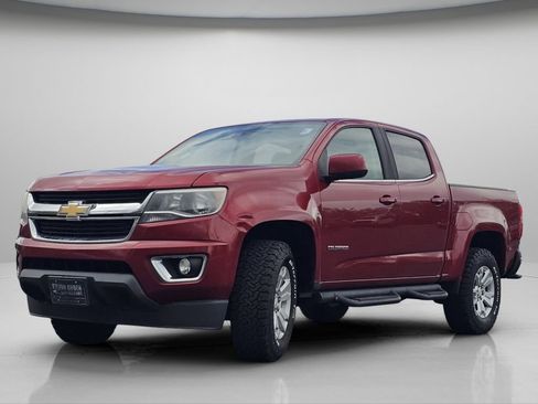 Used 2018 Chevrolet Colorado LT w/ LT Convenience Package RWD image 18