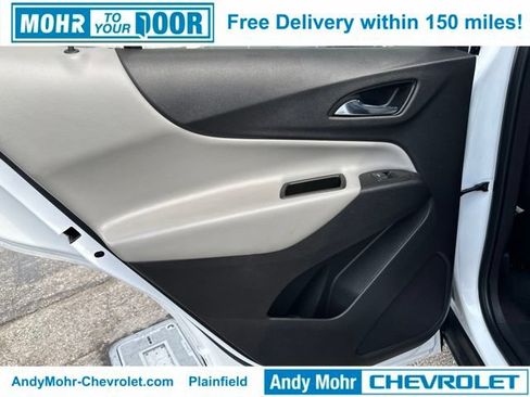 Used 2020 Chevrolet Equinox LT FWD image 22