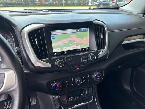 Used 2021 GMC Terrain SLE w/ Driver Convenience Package AWD/4WD image 17