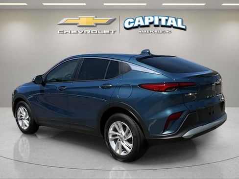 Used 2024 Buick Envista Preferred w/ Convenience I Package image 4