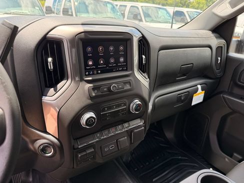 New 2026 GMC Sierra 2500 Pro w/ Convenience Package AWD/4WD image 15