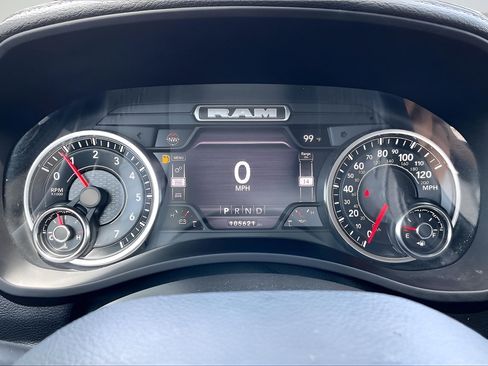 Used 2022 RAM 2500 Laramie w/ Protection Group AWD/4WD image 12