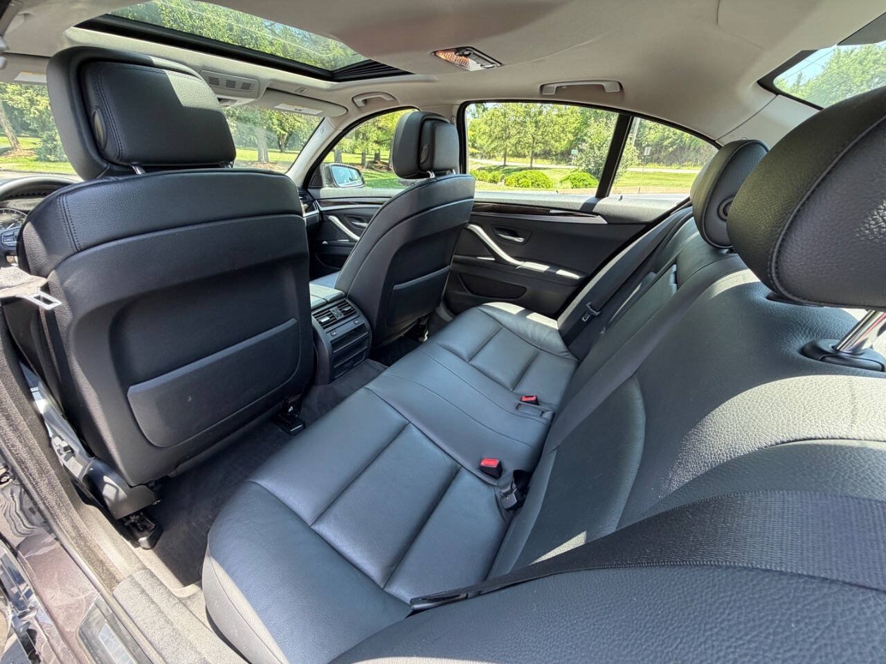 Used 2013 BMW 528i xDrive Sedan AWD/4WD image 7