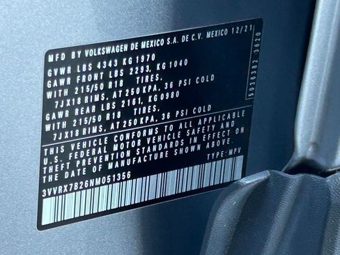 Used 2022 Volkswagen Taos SE image 60