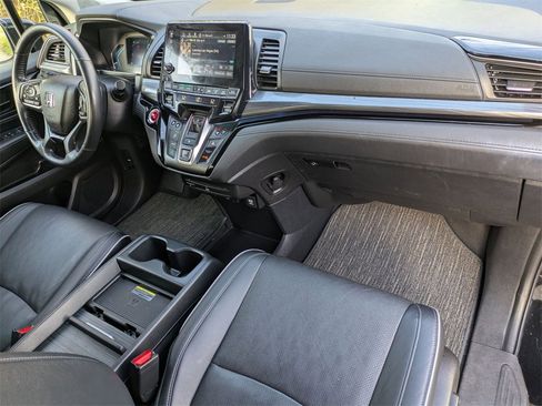 Used 2023 Honda Odyssey Elite image 24
