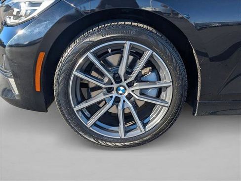 Used 2020 BMW 330i Sedan w/ Convenience Package image 27