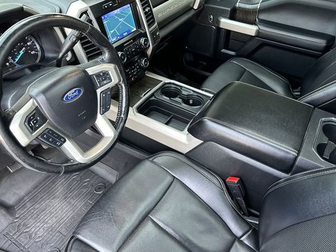 Used 2021 Ford F350 Lariat AWD/4WD image 10