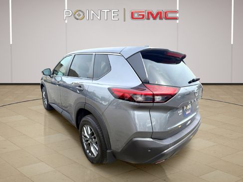 Used 2021 Nissan Rogue S image 7