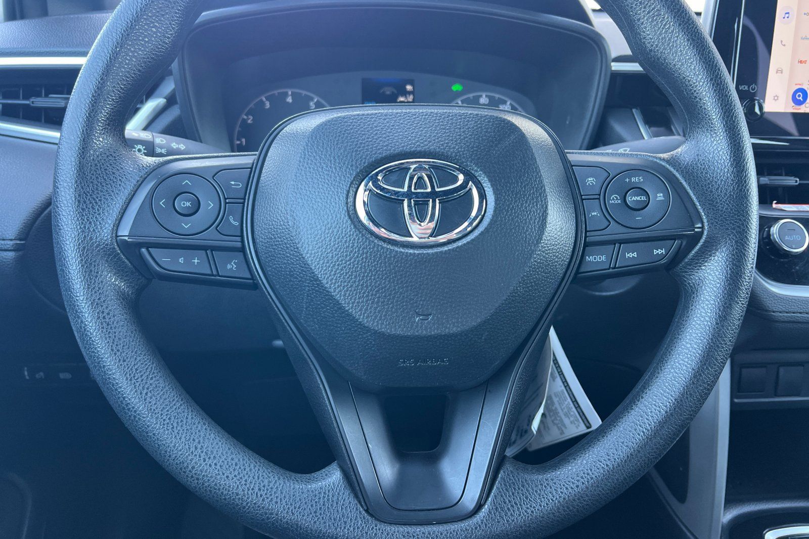 Certified 2025 Toyota Corolla Cross AWD Hybrid image 23