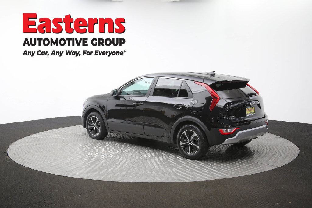 Used 2025 Kia Niro LX FWD image 62