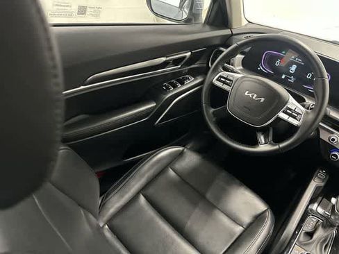 Used 2024 Kia Telluride S w/ S Sunroof Package image 12