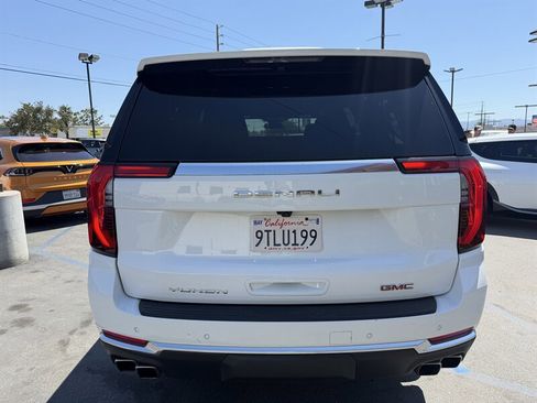 Used 2025 GMC Yukon XL Denali AWD/4WD image 16