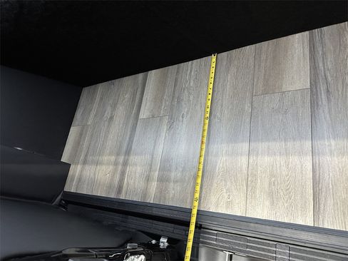 Used 2024 Mercedes-Benz Sprinter 3500 image 35