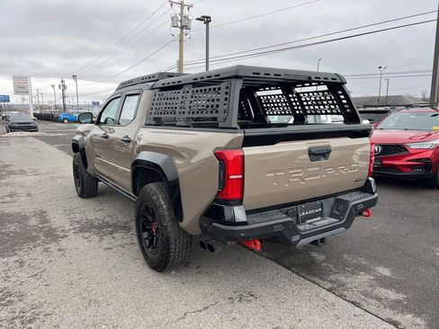 Used 2025 Toyota Tacoma TRD Pro image 3