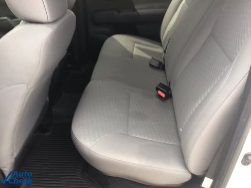 Used 2022 Toyota Tacoma SR image 12