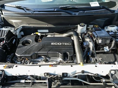 Used 2019 Chevrolet Equinox LS FWD image 26