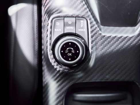 Used 2021 Nissan GT-R Premium image 63