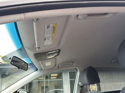 Used 2019 Kia Sorento L image 15