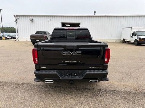 New 2026 GMC Sierra 1500 Denali Ultimate AWD/4WD image 4