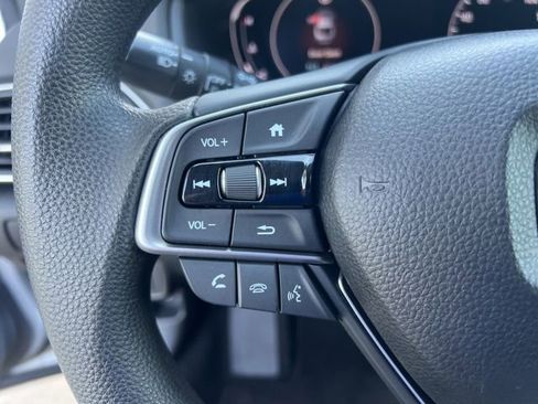 Used 2018 Honda Accord EX image 27