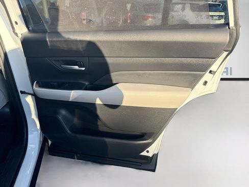 Used 2024 Toyota Grand Highlander AWD Hybrid image 29