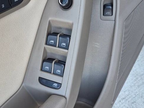 Used 2012 Audi A4 2.0T Premium Plus image 42