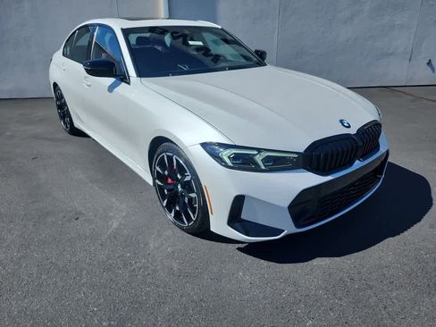New 2026 BMW 330i Sedan w/ M Sport Package RWD image 2