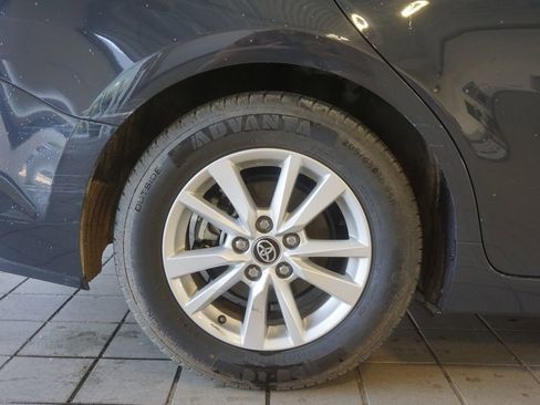 Used 2025 Toyota Camry LE FWD image 27