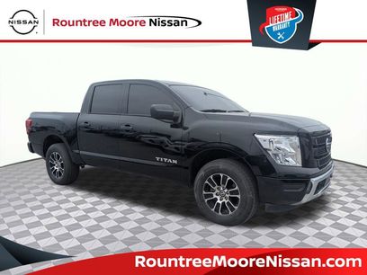 Used 2022 Nissan Titan SV