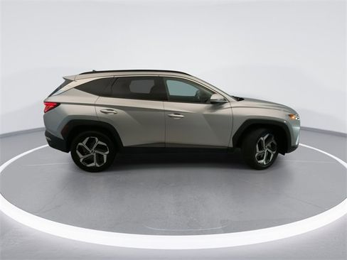 Used 2024 Hyundai Tucson Limited image 5