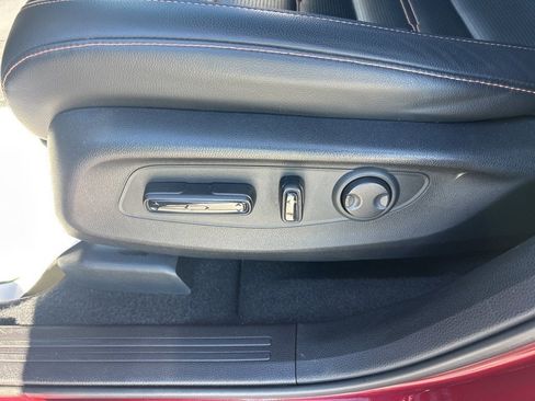 Used 2025 Honda CR-V Sport-L image 3