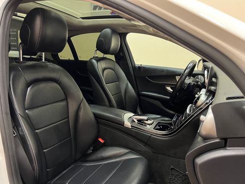 Used 2016 Mercedes-Benz C 300 Sedan image 25