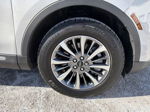 Certified 2023 Lincoln Nautilus Standard w/ Premium Package image 33