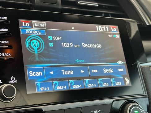 Used 2020 Honda Civic EX image 22