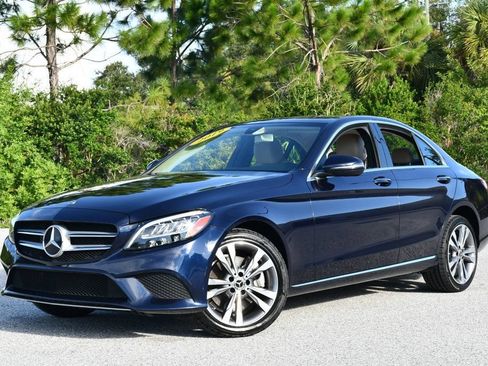 Used 2019 Mercedes-Benz C 300 4MATIC Sedan image 22