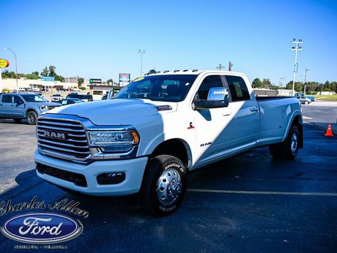 Used 2024 RAM 3500 Limited w/ Towing Technology Group AWD/4WD image 3