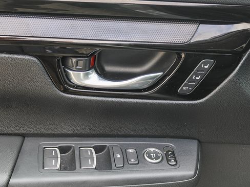 Used 2025 Honda CR-V EX-L image 22