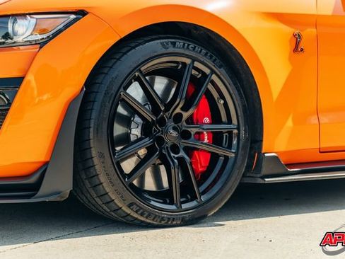 Used 2020 Ford Mustang Shelby GT500 w/ Technology Package RWD image 51