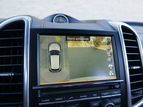 Used 2016 Porsche Cayenne S w/ Premium Plus Package image 36