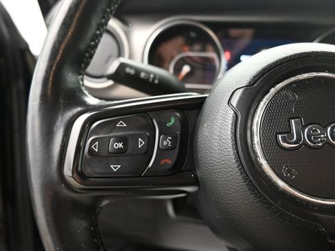 Used 2019 Jeep Wrangler Unlimited Sport S image 23