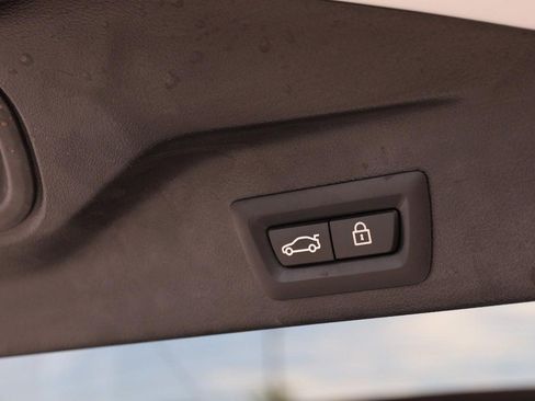 Used 2020 BMW X5 xDrive40i w/ M Sport Package AWD/4WD image 8