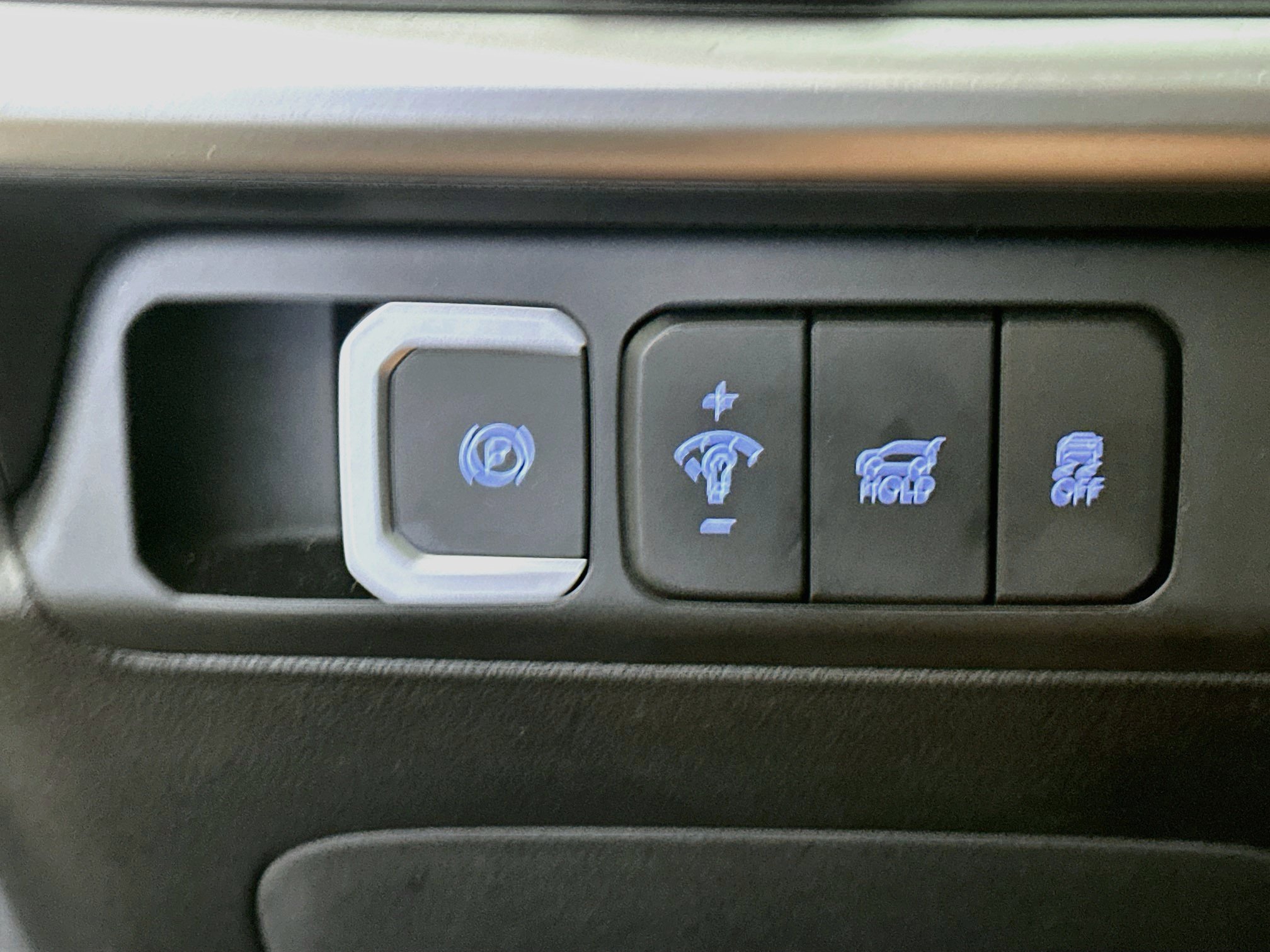 Used 2026 Hyundai Santa Fe SEL FWD image 17
