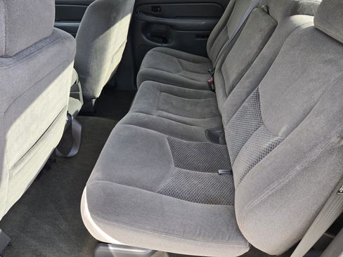 Used 2007 Chevrolet Silverado 1500 LT w/ Crew Cab Value Package image 28