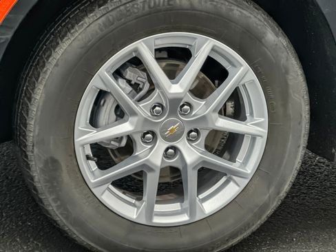 Used 2024 Chevrolet Equinox LT image 26