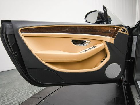 New 2026 Bentley Continental GTC image 39