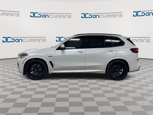 Used 2022 BMW X5 xDrive45e w/ M Sport Package image 5