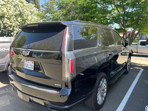Used 2023 Cadillac Escalade Premium Luxury AWD/4WD image 7