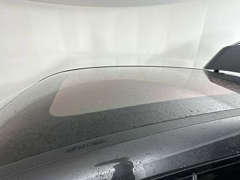 Used 2025 BMW iX xDrive50 image 27