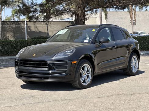 Used 2022 Porsche Macan image 6
