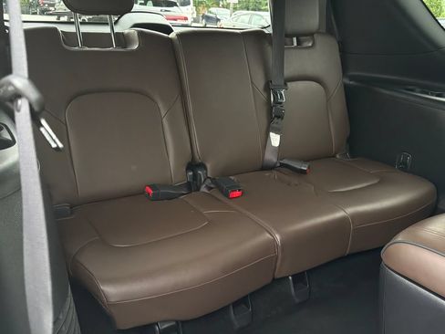 Used 2023 Nissan Armada Platinum w/ Captain's Chairs Package AWD/4WD image 17